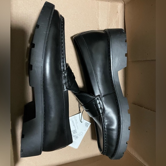 Zara semi chunky loafers - Picture 2 of 4